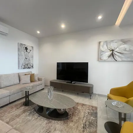Luxury 2 Bedroom * Limassol