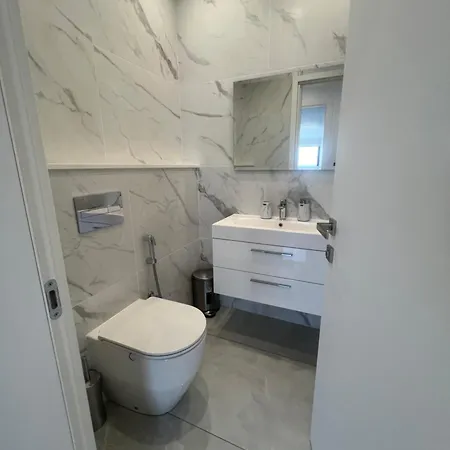 Luxury 2 Bedroom * Λεμεσός