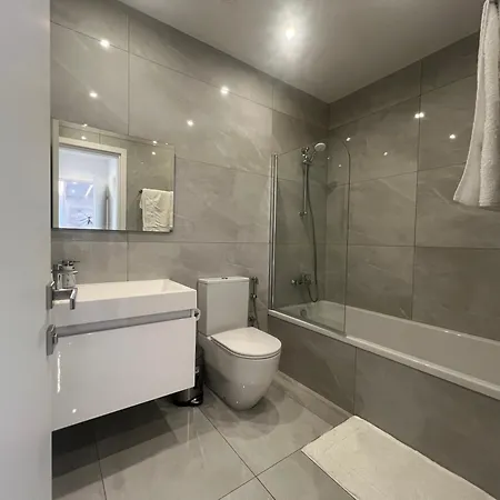 Luxury 2 Bedroom Διαμέρισμα Λεμεσός
